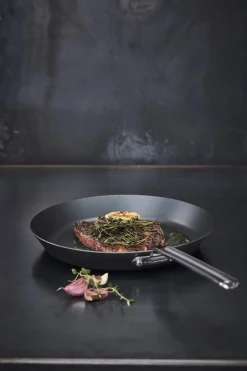 Scanpan Black Iron Stegepande* Stegepander