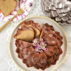 Nordic Ware Blossom Bundt Kageform* Bageforme