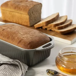 Nordic Ware Classic Loaf Brødform* Bageforme