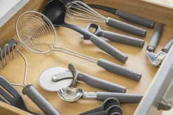 KitchenAid Coreline Soft Grip Pizzaskærer* Pizza- Og Pastaudstyr