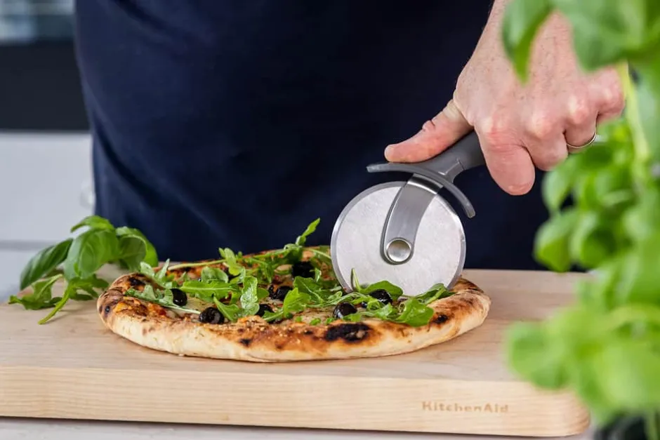 KitchenAid Coreline Soft Grip Pizzaskærer* Pizza- Og Pastaudstyr