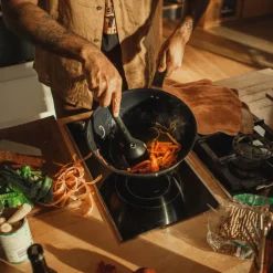 Fiskars Functional Form Wok* Wokpander