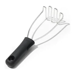 OXO Good Grips Kartoffelstamper* Køkkenredskaber