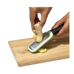 OXO Good Grips Rivejern* Snitte- Og Rivejern