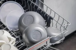 KitchenAid Opbevarings skålsæt m. låg - 8 dele* Røreskåle Og Dejfade|Røreskåle Og Dejfade