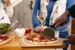 Ooni Pizzaskærer* Pizza- Og Pastaudstyr
