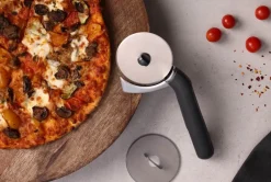 Zyliss Pizzaskærer* Pizza- Og Pastaudstyr