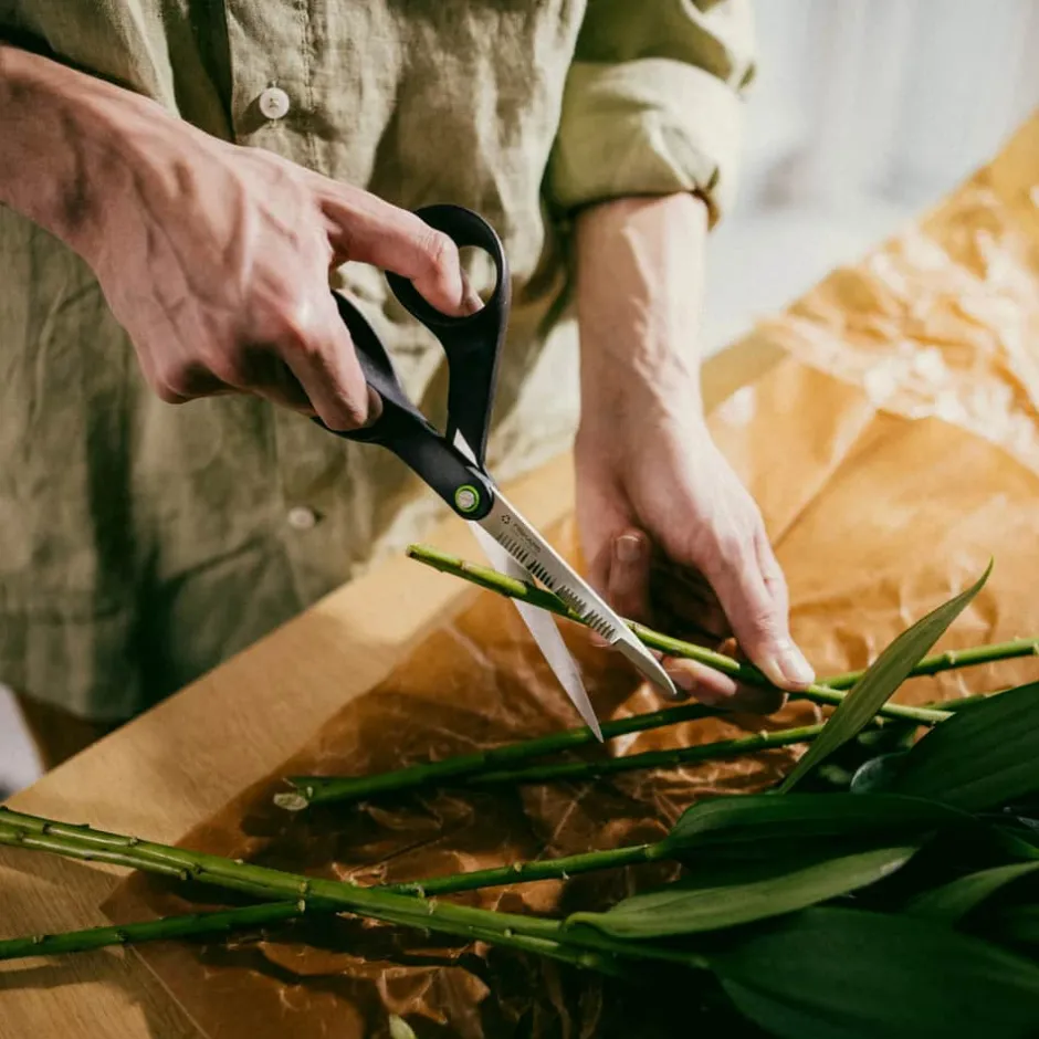 Fiskars Renew Universalsaks* Sakse