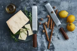 Timm Vladimir Kitchen Rivejern* Snitte- Og Rivejern