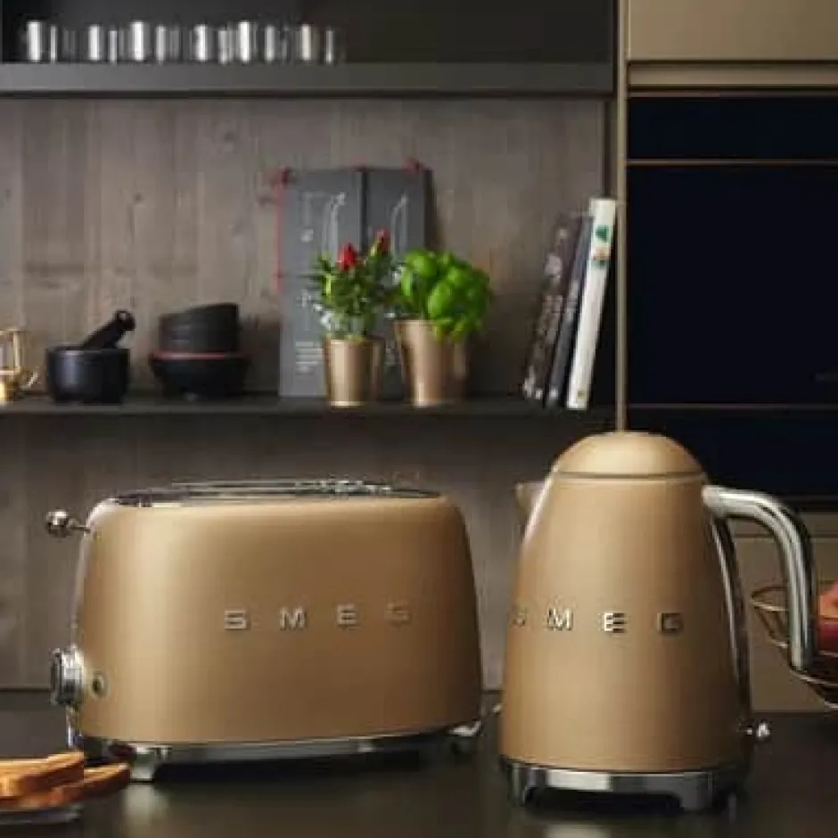 Smeg 50's Style Brødrister* Brødristere Og Tilbehør