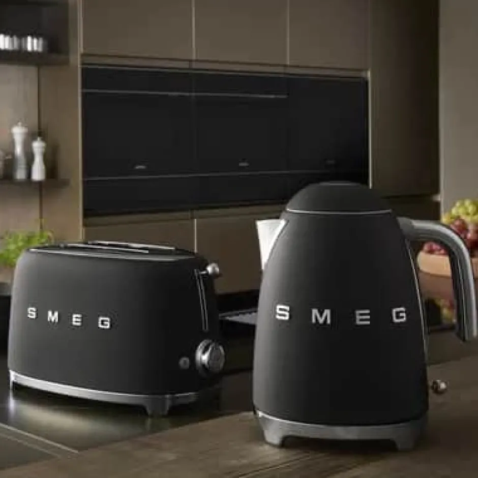 Smeg 50's Style Brødrister* Brødristere Og Tilbehør