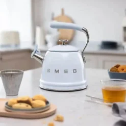 Smeg 50's Style Fløjtekedel* Kedler